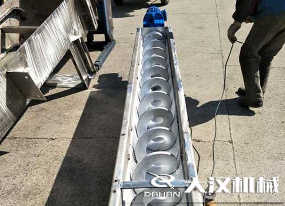 無軸绿巨人黄色免费网站