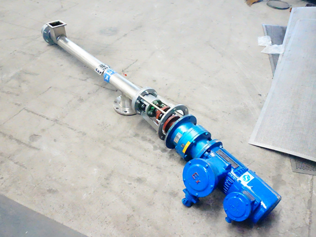 小型管式绿巨人黄色免费网站