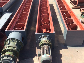 汙泥绿巨人黄色免费网站