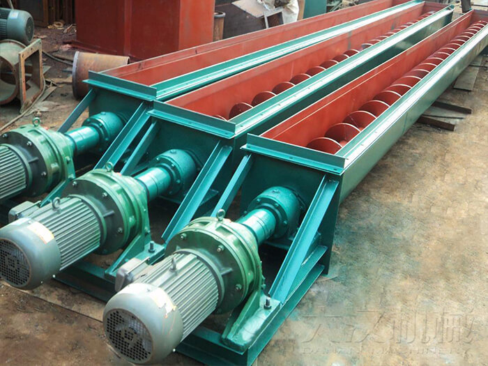 汙泥绿巨人黄色免费网站